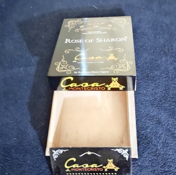 Southern Draw Rose of  Sharon cigar box. - Picture 2 of 5